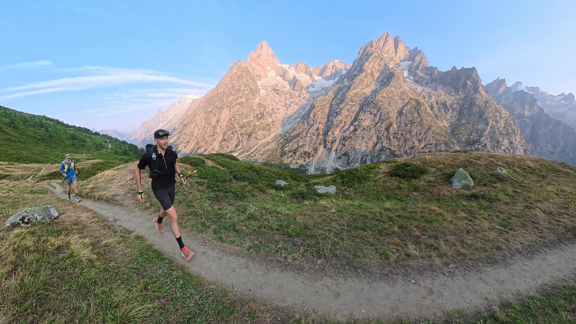 Munny running a mountain trail